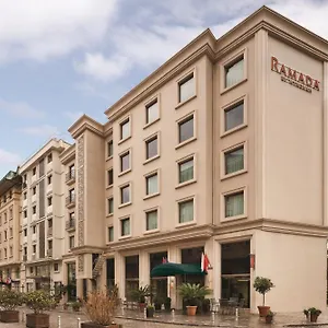 Ramada By Wyndham Grand Bazaar Ξενοδοχείο